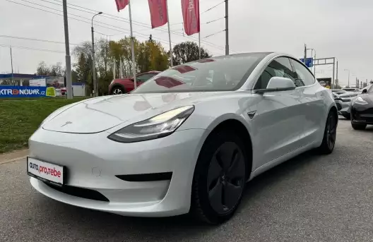 Tesla Model 3 Standard Plus 60kWh 1.Maj DPH